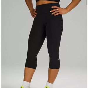 Lululemon Fast And Free Crop sz8 NWT